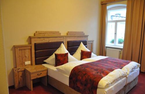 Stolpen Hotel | Hotel Goldner Löwe
