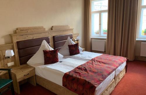 Stolpen Hotel | Hotel Goldner Löwe