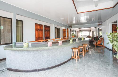 Puerto Jimenez Hotel | Hotel Hoja de Oro Corcovado