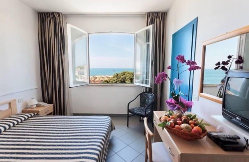 Marina di Cecina Hotel | Hotel Il Settebello
