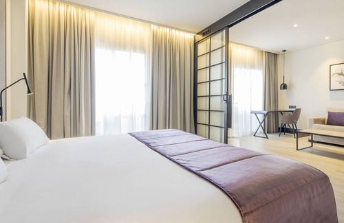 San Juan de Aznalfarache Hotel | Hotel ILUNION Alcora Sevilla