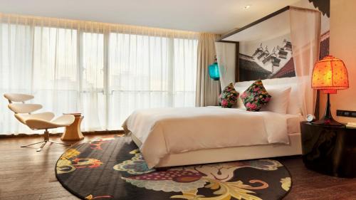 Downtown Shanghai Hotel | Hotel Indigo Shanghai On The Bund by IHG