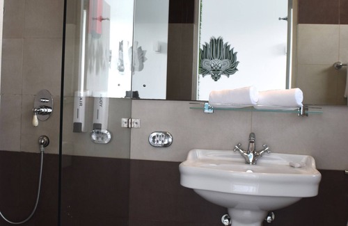 Ambalangoda Hotel | Hotel J Ambalangoda