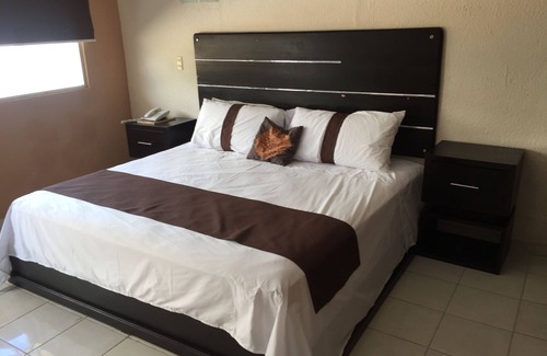 Huixtla Hotel | Hotel Jardin Real