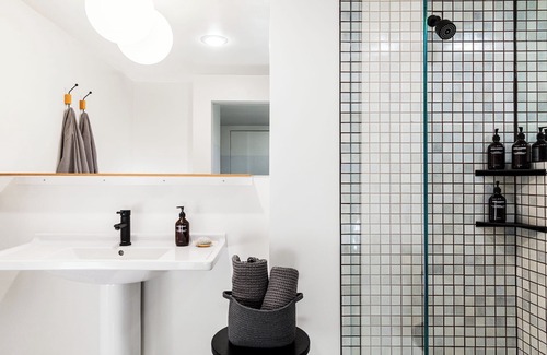 Los Angeles Hotel | Hotel June West L.A., a Member of Design Hotels