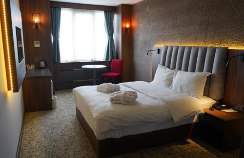 Muradiye Mahallesi Hotel | Hotel Kırcı Termal & Spa