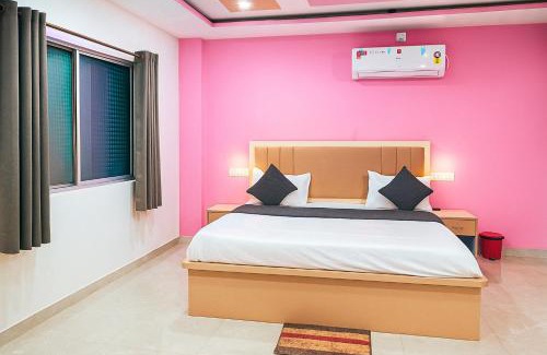 Satna Hotel | HOTEL KRISHNAM By TruStay