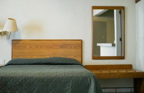 Ciudad Fernandez Hotel | Hotel la Huerta