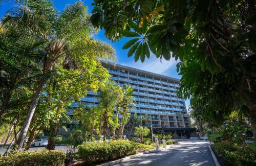 La Jolla Shores Hotel | Hotel La Jolla, Curio Collection by Hilton