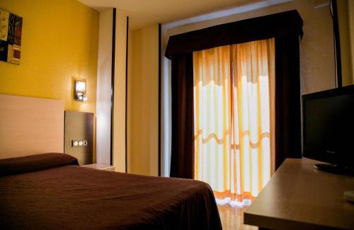 Iznalloz Hotel | Hotel La Nava