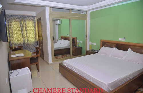 Lome Hotel | HOTEL LABASE 228