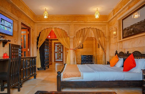 Jaisalmer Hotel | Hotel Lal Garh Fort And Palace