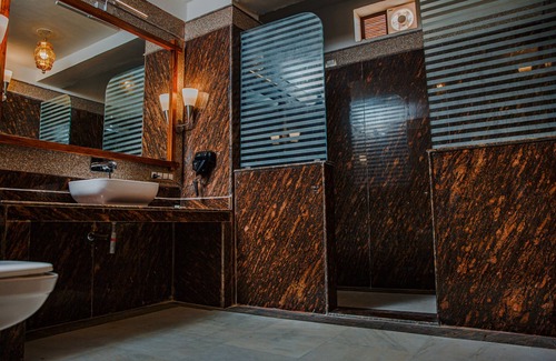 Jaisalmer Hotel | Hotel Lal Garh Fort And Palace