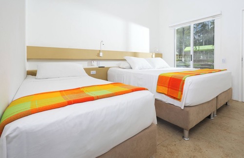 Villeta Hotel | Hotel Las Palmeras