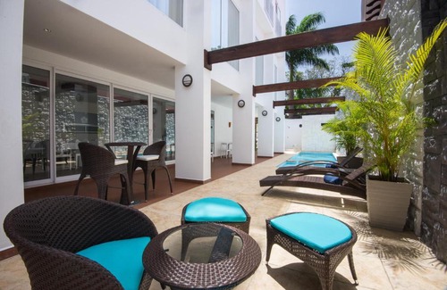 Colonia La Mora Hotel | Hotel Latitud 15