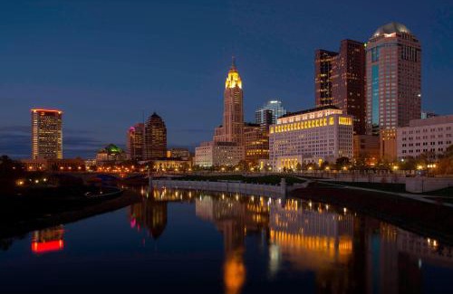 Scioto Mile Hotel | Hotel LeVeque, Autograph Collection