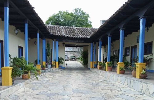 Comitan de Dominguez Hotel | Hotel Lirice Colonial