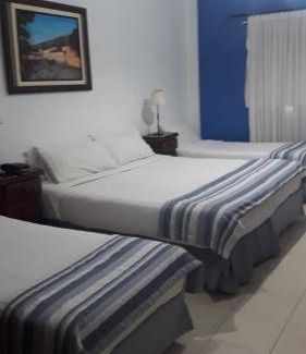 Perico Hotel | HOTEL LOS ARCOS El placer de lo natural