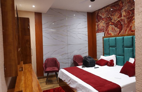 Delhi Hotel | Hotel M2M Narela