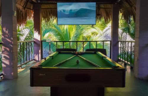 El Cuco Hotel | Hotel Martinez