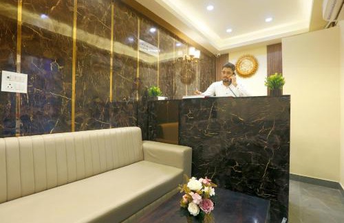 Sector 62 Bed & Breakfast | Hotel Mehak Palace By Aura