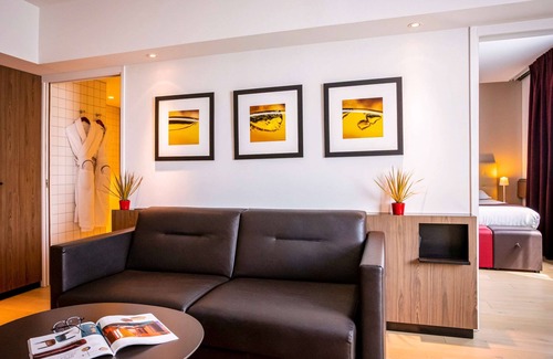 Villefranche-sur-Saone Hotel | Hotel Mercure Villefranche-sur-Saone