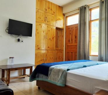 Jagatsukh Hotel | Hotel Midway Inn