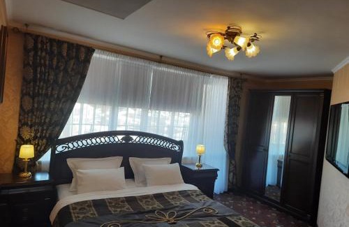 Rivne Hotel | Hotel Mir