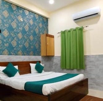Vrindavan Hotel | Hotel New Krishna Shiv Dham- Ideal For Families