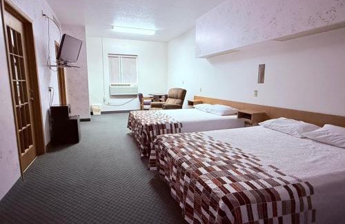 Ida County Hotel | Hotel O Castle Town Ida Grove Hwy 175