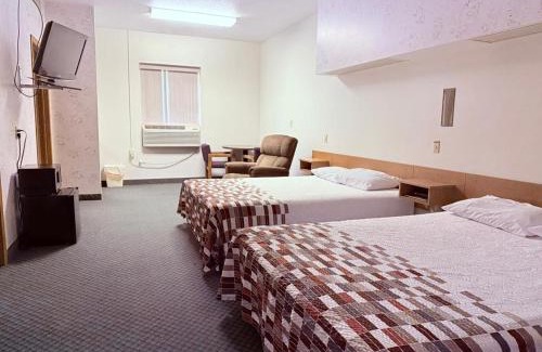 Ida County Hotel | Hotel O Castle Town Ida Grove Hwy 175