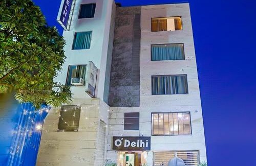 Karol Bagh Hotel | Hotel O" Delhi-Near Karol Bagh Metro Station