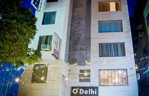 Karol Bagh Hotel | Hotel O" Delhi-Near Karol Bagh Metro Station