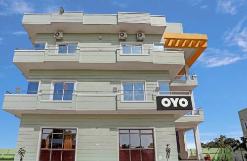 Malihabad Hotel | Hotel O Mb Garden & Resorts