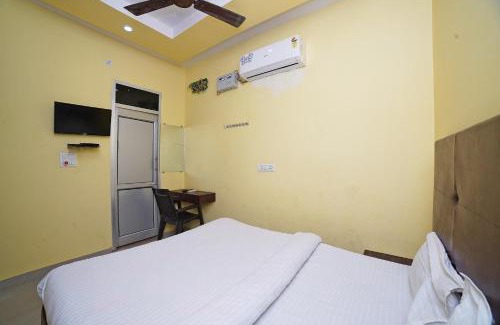 Moradabad Hotel | Hotel O Rama Palace