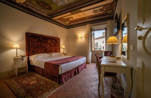 Radda in Chianti Hotel | Hotel Palazzo San Niccolò & Spa