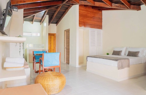 Arroyo de Piedra Hotel | Hotel Playa Palmeras Cartagena