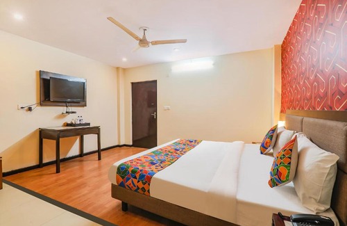 Hazratganj Hotel | Hotel Presidency Inn