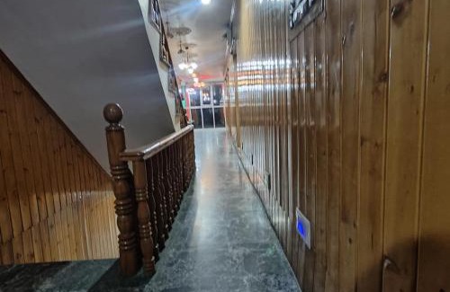 Gund Hotel | Hotel Relax Inn