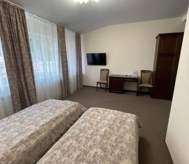 Brovary Hotel | Hotel-Restaurant Complex Vensky