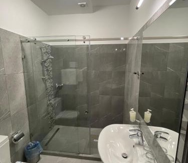 Brovary Hotel | Hotel-Restaurant Complex Vensky