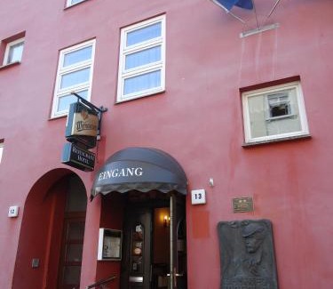 Malchin Hotel | Hotel-Restaurant Marcus