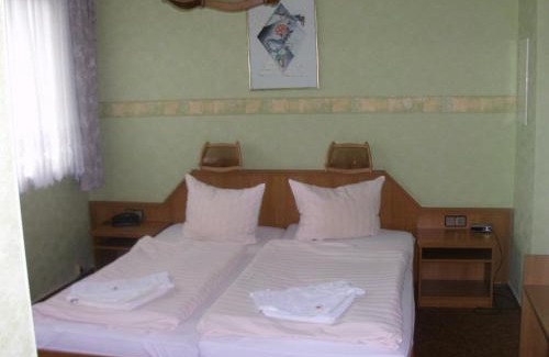 Malchin Hotel | Hotel-Restaurant Marcus