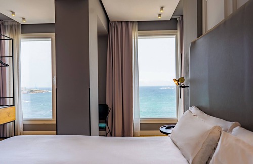 La Coruna Hotel | Hotel Riazor