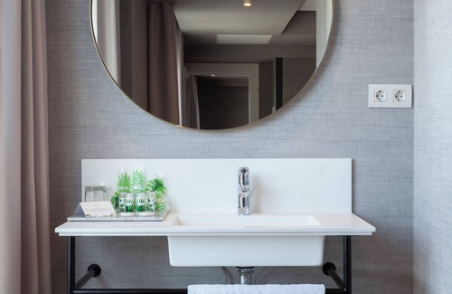 La Coruna Hotel | Hotel Riazor