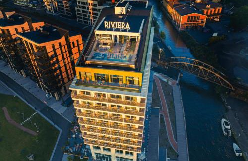 Moss Hotel | Hotel Riviera
