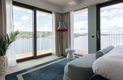 Moss Hotel | Hotel Riviera