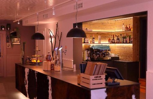 Delemont Hotel | Hotel-Rotisserie La Tour Rouge