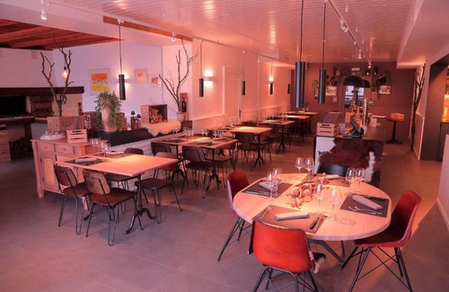 Delemont Hotel | Hotel-Rotisserie La Tour Rouge