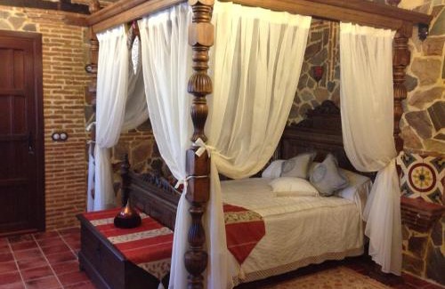 Guadalcanal House | Hotel Rural Finca La Herencia